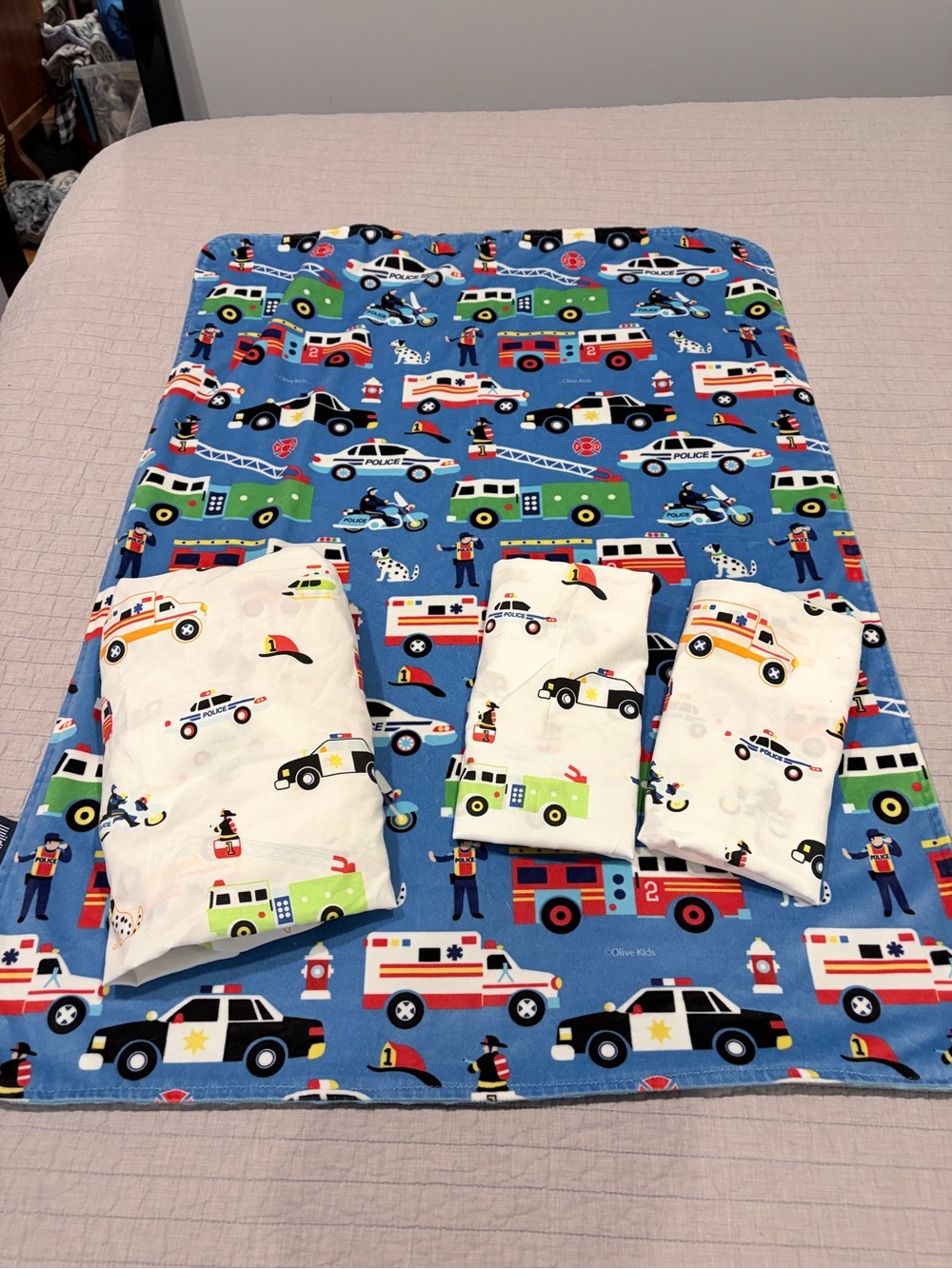 Wildkin Olive Kids Emergency Vehicles Crib Bedding Set
